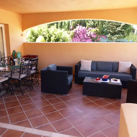 Appartement New Listing - Luxury 2 Bedroom Apartment, Immaculate Condition, In Elviria Near Marbellac